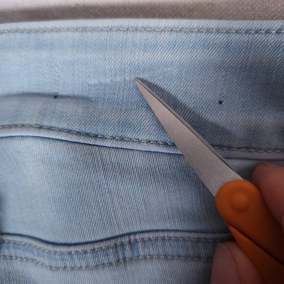 NYDJ Marilyn Straight Crop Blue Jeans Womens Size 10 Stretch Denim Pants - Picture 12 of 14